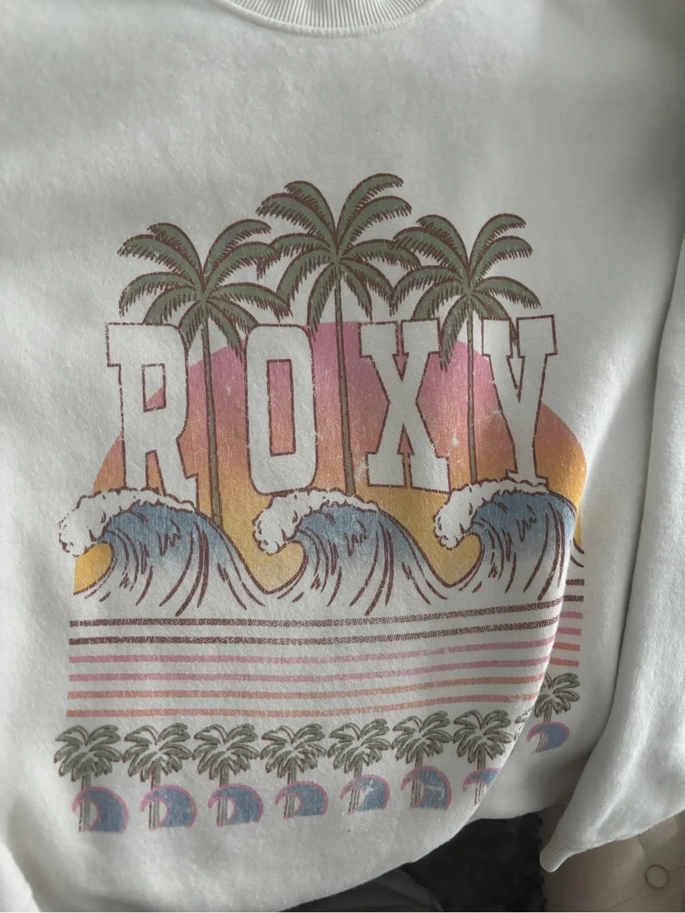 Roxy White Crewneck Over sized Sweatshirt Pastel Sunset Palm and Wave Graphic - Picture 2 of 5
